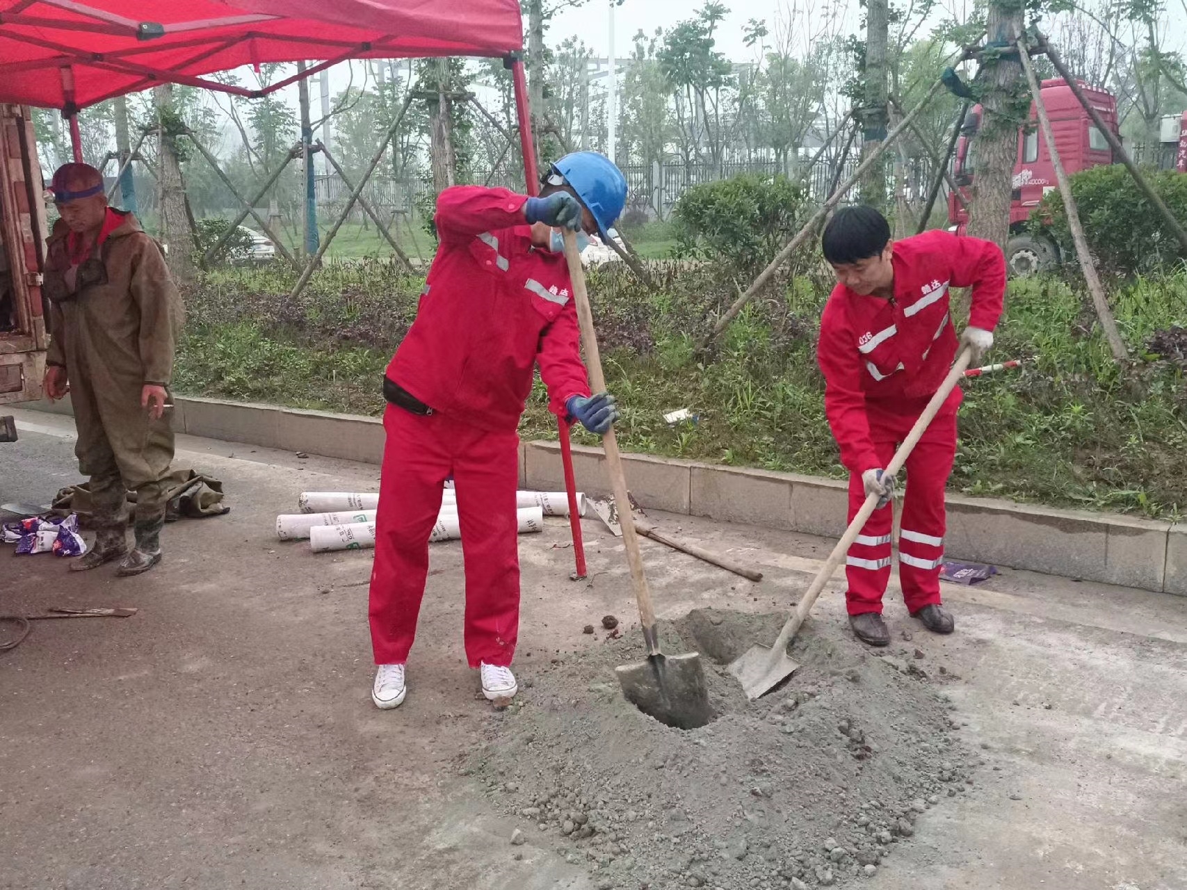 阳西管道疏通哪家好】及时进行市政管道清淤